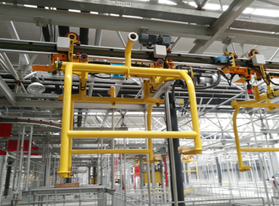 奇瑞委內(nèi)瑞拉工廠順利投產(chǎn) 中城員工受該國領(lǐng)導(dǎo)接見榮登報(bào)紙頭版